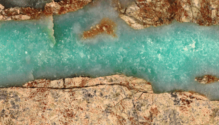 Lire la suite à propos de l’article La Vibrante Chrysoprase